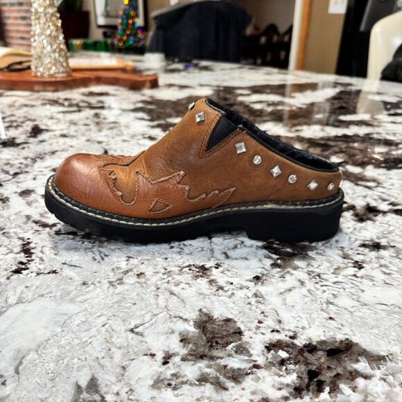 Roper Laces Clogs, Size 7 - Picture 6 of 8